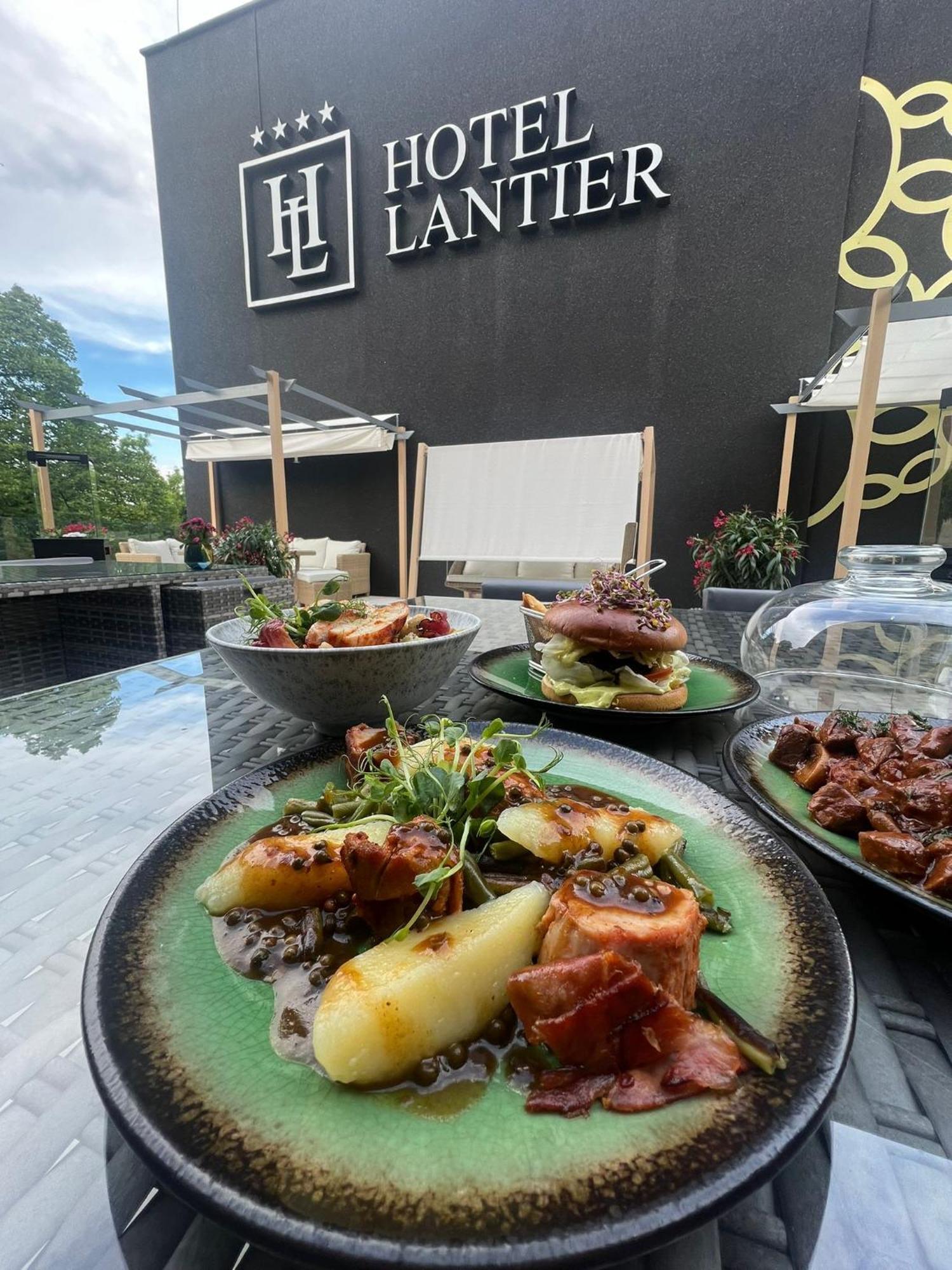 Hotel Lantier Wellness & Spa ビトム エクステリア 写真